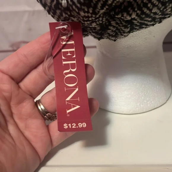 *SOLD on eBay MERONA 2000’s black and white newsboy cap new with tags - Picture 7 of 9